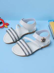 1 Pair Summer Girls Woven Sandals, Casual Fashion Versatile, Flat Beach Strap Princess Shoes, Very Soft Material, Suitable For Daily, Vacation, Travel
