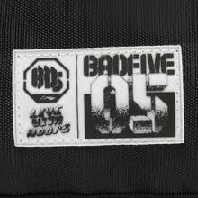 男女通用 BADFIVE 篮球胸包 AT PROOF SMART 可调节肩带 男女斜挎包 ABDV077 - 黑色 - 查看 7