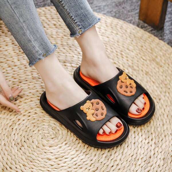 Nouvelles pantoufles de femmes mignonnes et de dessin animé, convenant pour le port à l'intérieur et à l'extérieur, chaussures de plage