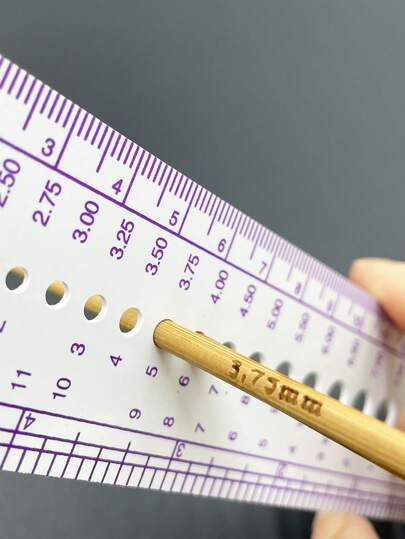 1 件钩针尺、针织工具尺、毛衣针规、钩针测量工具、ABS 塑料针织尺