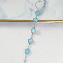 1pc Light Luxury Single-Sided Zirconia Inlaid Stainless Five Leaf Grass Bracelet, For Daily Wear, Dating, Vacation And Other Occasions. Made Of Hypoallergenic Titanium Steel And Popular Jewelry, It Is The Perfect Gift For Girlfriends ﻿