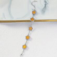 1pc Light Luxury Single-Sided Zirconia Inlaid Stainless Five Leaf Grass Bracelet, For Daily Wear, Dating, Vacation And Other Occasions. Made Of Hypoallergenic Titanium Steel And Popular Jewelry, It Is The Perfect Gift For Girlfriends ﻿