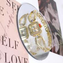 1 Stück neue einfache Damenuhr mit kreativem modischem quadratischem Armband, Quarzuhr für Damen