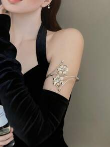 1pc Pendant Bracelet, Fashionable & Elegant Style For Women, Holiday & Beach Wear