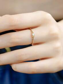 1 pieza Elegante anillo de mujer de plata de ley 925 enchapado en oro con flor de filigrana de moissanita