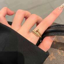 1 pieza Anillo de diseño de uñas chapado en oro de acero inoxidable, joyería personalizada creativa, anillo unisex de moda minimalista casual y versátil retro para hombres y mujeres, apto para la calle, uso diario, fiestas, vacaciones, regalo de graduación, joyería
