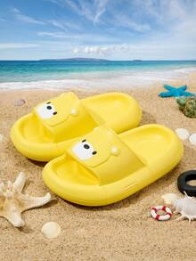 1 Pair Boys' Comfortable, Fashionable, Casual, Lightweight, Cute Yellow Bear Soft Foam Slide Sandals, Spring/Summer - Yellow - View 3