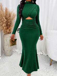 AIJ Amarilo Women's Elegant Mock Neck Cut Out Ruched Long Sleeve Mermaid Dress With Pleats, Perfect For Banquets