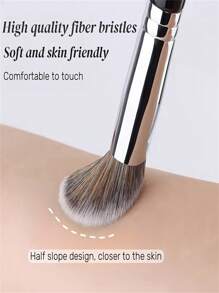 1pc Semi-Slope Multi-Functional Concealer Brush, Soft And Dense Bristles, Semi-Slope Design Fits The Skin Better, Strong Powder Pickup For Smooth And Natural Application, Can Be Used As Blush, Contour, And Concealer Brush, Suitable For Beginners And Makeup Learners