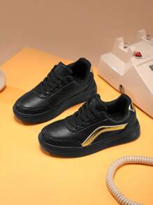 scarpi sportivi bianche semplici per adolescenti in primavera/autunno, suola spessa ammortizzante, tomaia in tela traspirante, morbide e confortevoli, scarpe casual adatte per la scuola, uso quotidiano, essenziali per studenti