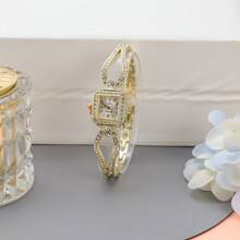 1 Stück neue einfache Damenuhr mit kreativem modischem quadratischem Armband, Quarzuhr für Damen