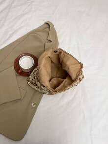 新款时尚甜美编织草编包，时尚ins编织纸绳单肩包，波西米亚风沙滩包，旅行包