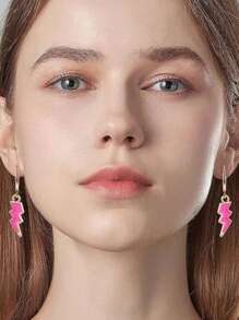 Women's Fashionable INS Style Black & Rose Red Dripping Enamel Wavy Dangle Earrings, Minimalist Design. Effortlessly Eye-Catching For Daily Wear, Music Festivals And Parties, Instantly Becoming The Focus, Boosting Photo Ambience. Versatile With Various Styles, Adding Elements To Your Outfit