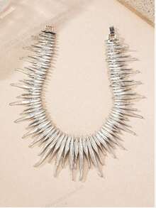 1pc Retro Gothic Style Asymmetrical Geometric Metal Fashionable Exaggerated High-End Necklace For Women, Versatile Outfit Accessory & Gift - Silver - View 8