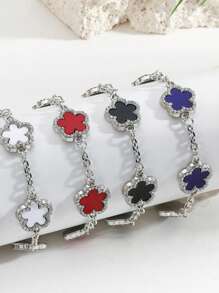 1pc Light Luxury Single-Sided Zirconia Inlaid Stainless Five Leaf Grass Bracelet, For Daily Wear, Dating, Vacation And Other Occasions. Made Of Hypoallergenic Titanium Steel And Popular Jewelry, It Is The Perfect Gift For Girlfriends ﻿