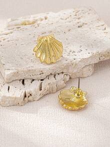 1 Pair Elegant Fashionable Exquisite Shell Shaped Earrings - Golden - View 2