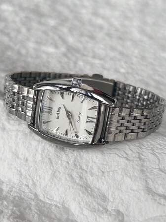 sottas New Square Mini Barrel Numeric Dial Minimalist Elegant Korean Fashion Casual Versatile Niche Luxury Refined Classic Retro Women's Quartz Watch With Adjustable Steel Strap