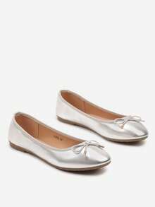 Fashionable And Versatile Ballerina Flats With A Subtle Bow - Silver - View 3