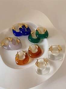 Women's Resin U-Shaped Retro Coffee Earrings, European And American Exaggerated Personalized Design, Niche High-End, Daily Commute Matching, Breaking Monotony, Adding Retro Chic, Party Wear As Visual Focus, Suitable For Autumn/Winter Outfits, Easily Upgrading Overall Styling