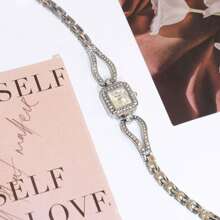 1 Stück neue einfache Damenuhr mit kreativem modischem quadratischem Armband, Quarzuhr für Damen