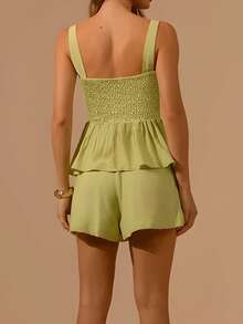 Set de 2 piezas para mujer de verano con camiseta de tirantes acanalada de unicolor y shorts relajados de vacaciones - Mostaza Amarilla - Ver 3
