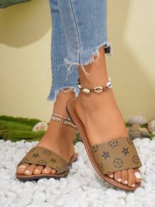New Fashionable H-Shape Women Slippers, Casual Style, Roman-Style Slip-On Sandals, Comfortable Black, Beige And Brown Colors, Low Heel And Embossed Pattern, Recommended By Influencers With Deodorizing And Anti-Slip Functions, Crocodile Pattern Slippers With Metal Decoration And Flat Bottoms, Slip-On Summer Fashion Sandals.