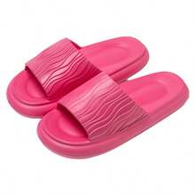 Sandalias de pareja versátiles de EVA, nueva moda 2025. Parte superior simple y generosa con arrugas, suela gruesa y cómoda antideslizante, con diseño ondulado elegante y ordenado, adecuadas para interiores/exteriores, escuela, playa - Rosa Fucsia - Ver 8