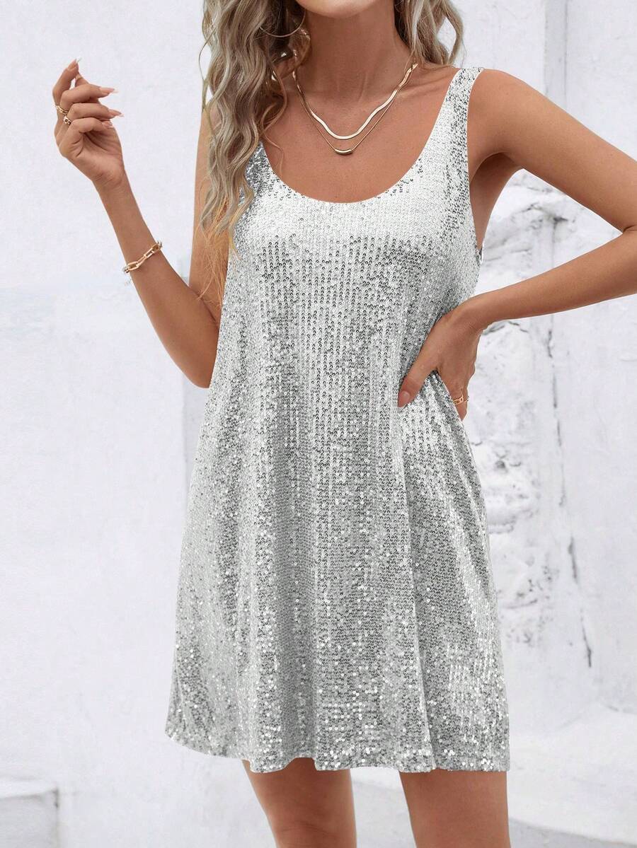 时尚亮片无袖露背迷你连衣裙，欧美风格，性感闪亮派对礼服 - 銀色 - 查看 1