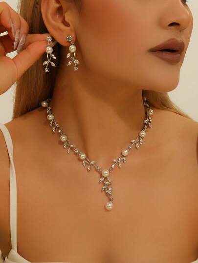 3pcs Crystal Leaf Jewelry Set Including Necklace And Earrings, Elegant For Banquet