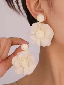 1 Paar elegante Ohrringe für Damen aus Blumengewebe mit Kamelien, geeignet für Urlaub, Geburtstag, Date, Party, Einkaufen und den täglichen Gebrauch
