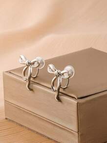 1 Pair Fashion Bowknot Clip On Earrings For Women, Elegant Clamp Earrings Suitable For Daily Wear, Gift For Ladies