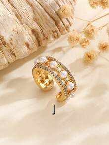 1pc Simple Fashionable Crystal Ear Cuff, Copper Plated Gold Two Layer Earring Clip-On Without Piercing, Exclusive Design With Elegant Vibe - Yellow Gold - View 18