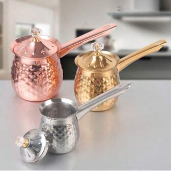 1 roestvrijstalen koffiepot met lange steel, metalen melkkan met gehamerde afwerking en deksel, lichtgewicht en gemakkelijk mee te nemen, geschikt voor Italiaanse, Griekse en Arabische koffie, ideaal voor thuis, op kantoor, in de slaapzaal en in restaurants voor de start van het schooljaar