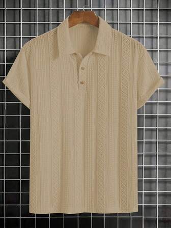 男士时尚经典几何纹理纯色半扣翻领 T 恤，休闲时尚通勤街头服饰夏季新品