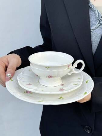 1 套优雅简约玫瑰陶瓷咖啡杯和碟子、陶瓷餐盘，适合聚会、派对、茶话会、蛋糕和甜点服务、家庭餐桌、陶瓷马克杯、水杯、蛋糕店甜点托盘