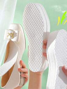 10pair/Set Disposable Insole, Washable, Moisture-Absorbing, Sweat-Wicking, Odor-Resistant And Breathable, Suitable For Women Who Don't Want To Wear Socks In Summer. Insulation,Galentines,Puppy,Carnival,Party Decorations,Shoe,Spring Summer Picks,Brides Maid Gifts,Room,Bedroom Decor,Beach,Travel,For Men,For Women,Vacation - White - View 5