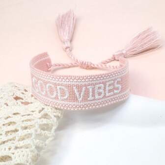 1個 手作りボヘミアン刺繍レター フレンドシップブレスレット タッセル付き、ヴィンテージ 家族、友人、お祭り、パーティー、お祝いのためのギフト