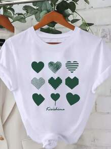 Camiseta de mujer con diseño de corazón y lema - tejido casual - blanca con corazones verdes, perfecta para primavera/verano/otoño