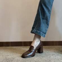 Women Flats - Black - View 4