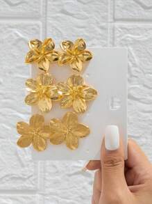 3 Paar retro romantische, filigrane, metallische, strukturierte 3D-Blumen mit 5 Blütenblättern Ohrringesets für Frauen