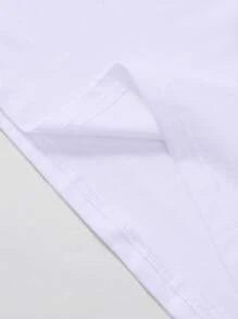 T-shirt casual à manches courtes pour femmes avec citation française et design floral - col rond, tenue décontractée, t-shirts pour dames "Adorable Aisles"