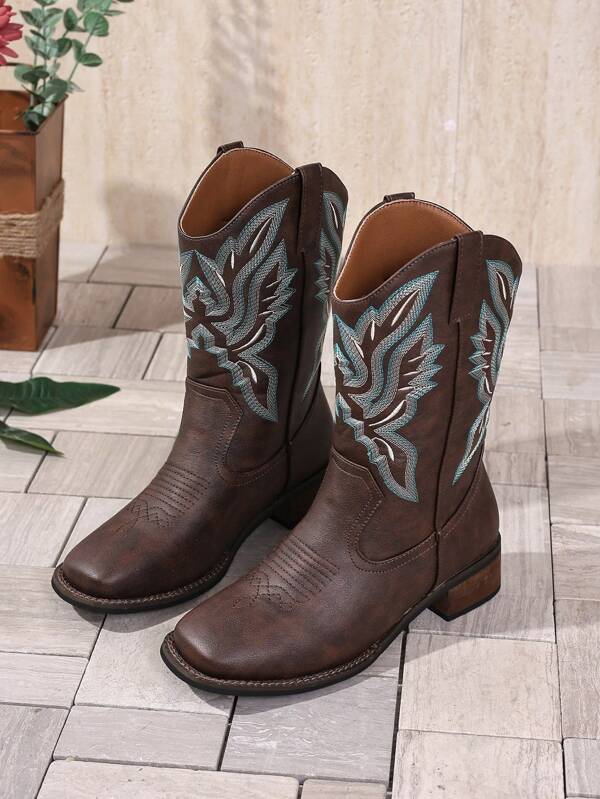 Women's Chunky Heel Slip-On Embroidered Coffee Brown Western Boots, Square Toe Mid-Calf Boots, Fashion Versatile Cowboy Boots For Autumn/Winter, New Design Short Brown Wooden Heel Cowgirl Boots