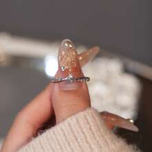 1 Peça Anel de Noivado de Diamante Moissanite Elegante Autêntico de 0,3 Quilates, Anel de Casamento de Prata Esterlina S925 com Pequeno Quilate de Moissanite para Mulheres, Acompanhado de Certificado e Caixa da Marca