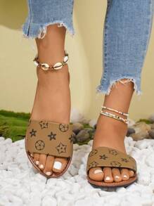 New Fashionable H-Shape Women Slippers, Casual Style, Roman-Style Slip-On Sandals, Comfortable Black, Beige And Brown Colors, Low Heel And Embossed Pattern, Recommended By Influencers With Deodorizing And Anti-Slip Functions, Crocodile Pattern Slippers With Metal Decoration And Flat Bottoms, Slip-On Summer Fashion Sandals.