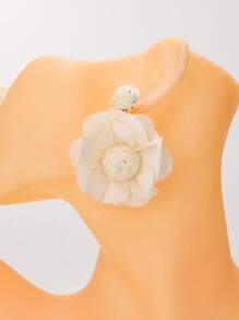 1 Paar elegante Ohrringe für Damen aus Blumengewebe mit Kamelien, geeignet für Urlaub, Geburtstag, Date, Party, Einkaufen und den täglichen Gebrauch