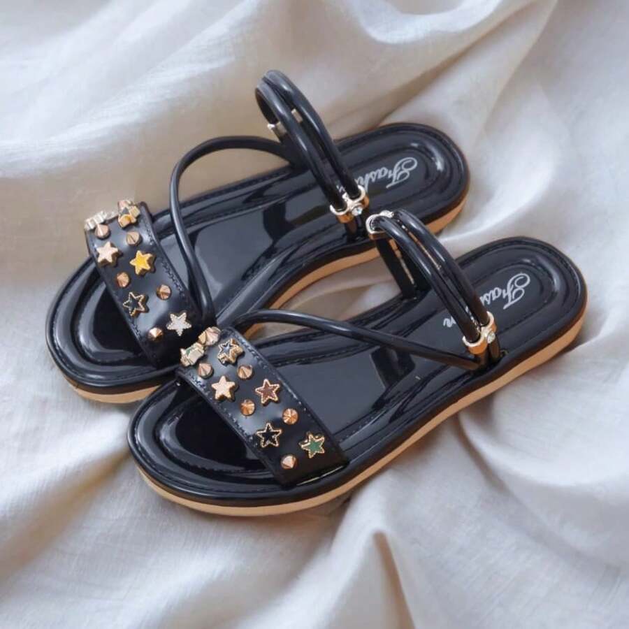 Sandalias estilo romana con estrella para niña, sandalias resistentes y de buena calidad, anti derraparte y ligueras - Negro - Ver 1