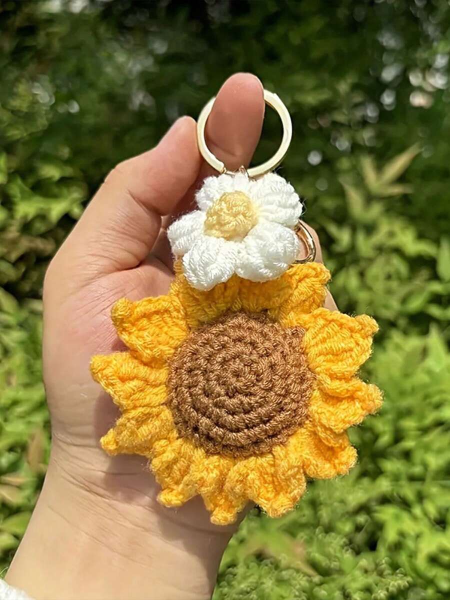 1pc Handmade Crochet Sunflower Keychain Fashionable Versatile Bag Pendant Cute Keyring Beach Daisy - Yellow - View 1