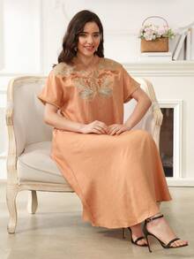 2026 New Style Ramadan Traditional Elegant Green Embroidered Arabic Dress, V-Neck Arched Hem Creative Saudi Long Robe - Orange - View 9