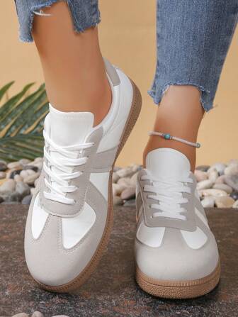 Casual retro sneakers voor dames, veelzijdige platte veterschoenen, comfortabele sportschoenen, geschikt voor alle seizoenen