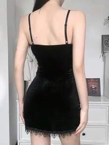 GLAM Gothic Strap Dress With Lace And Slit - Black - View 3